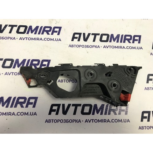 Кронштейн переднього бампера лівий Opel Corsa D 2006-2014 13179963